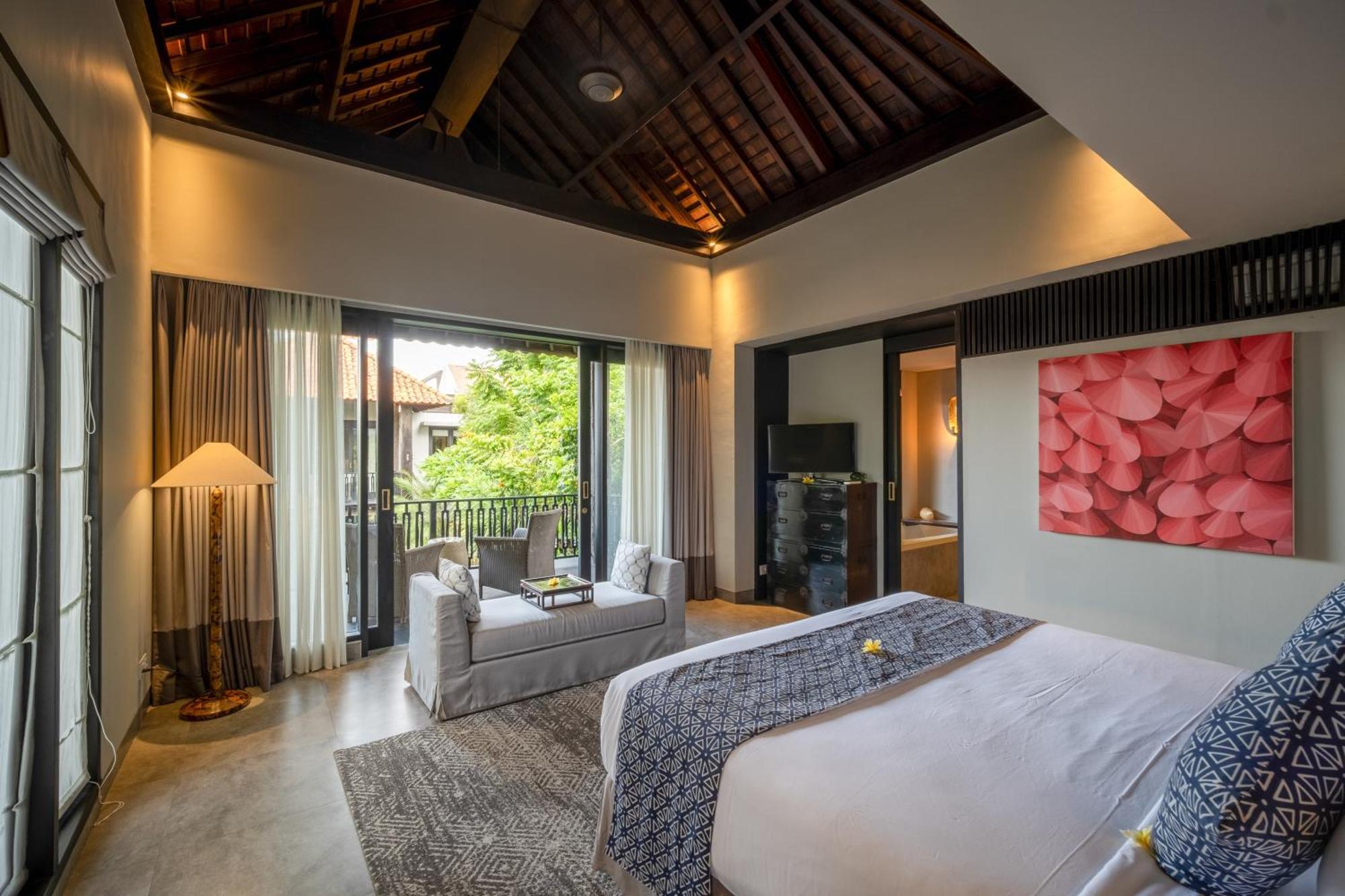 Villa De Suma - Fully Staffed Luxury Villa, Walk To The Beach! 세미냑 외부 사진