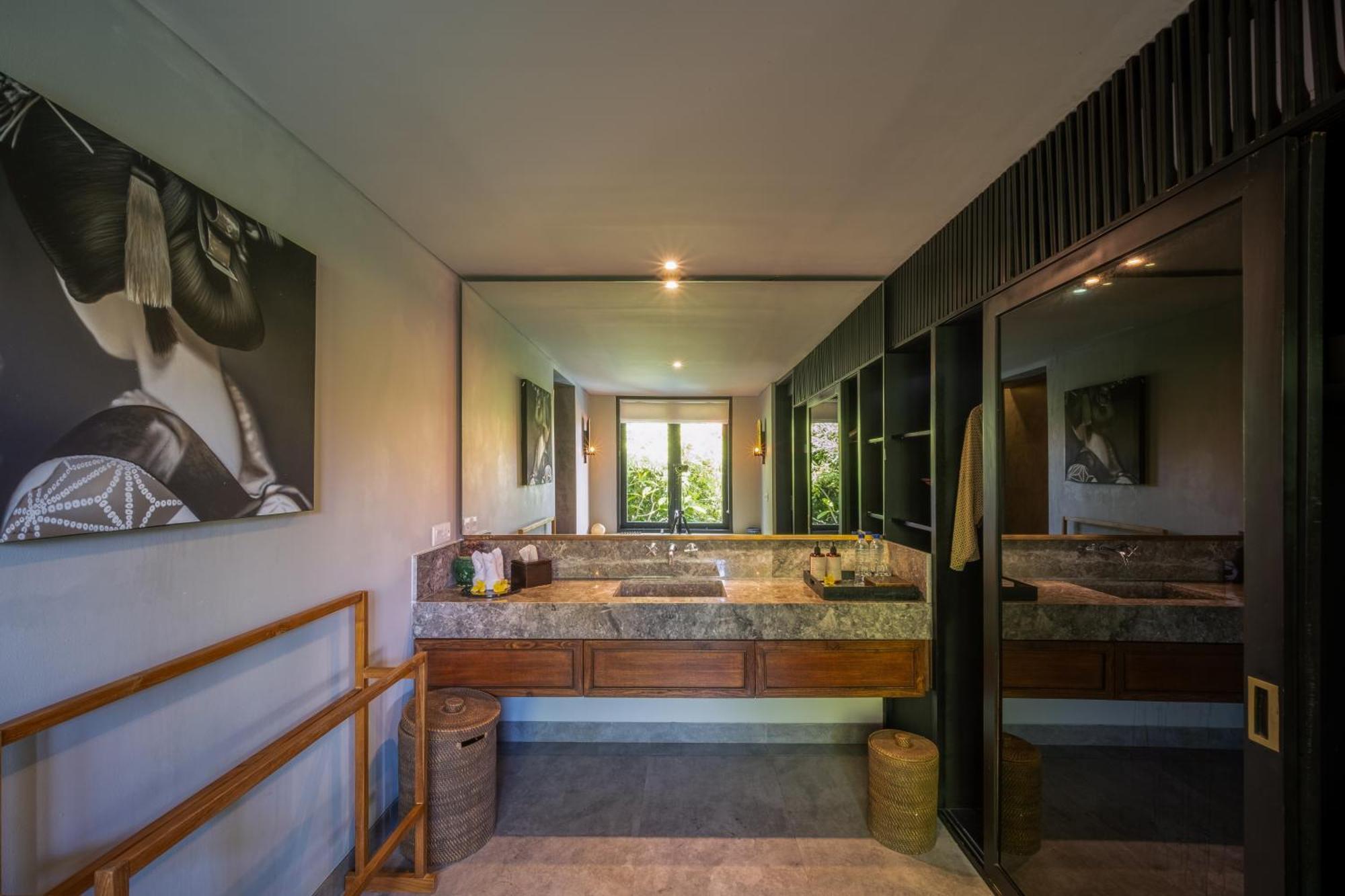 Villa De Suma - Fully Staffed Luxury Villa, Walk To The Beach! 세미냑 외부 사진