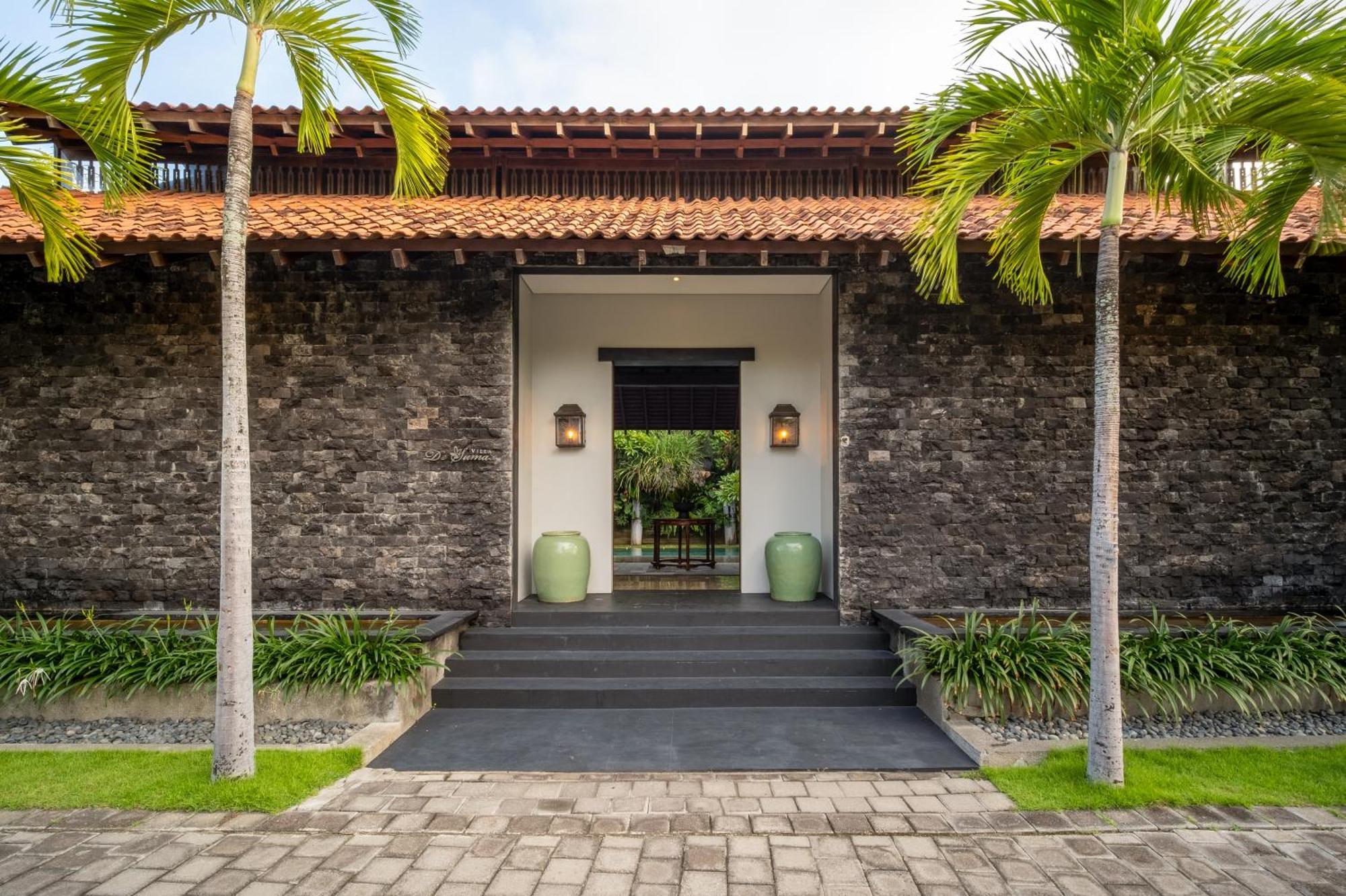 Villa De Suma - Fully Staffed Luxury Villa, Walk To The Beach! 세미냑 외부 사진