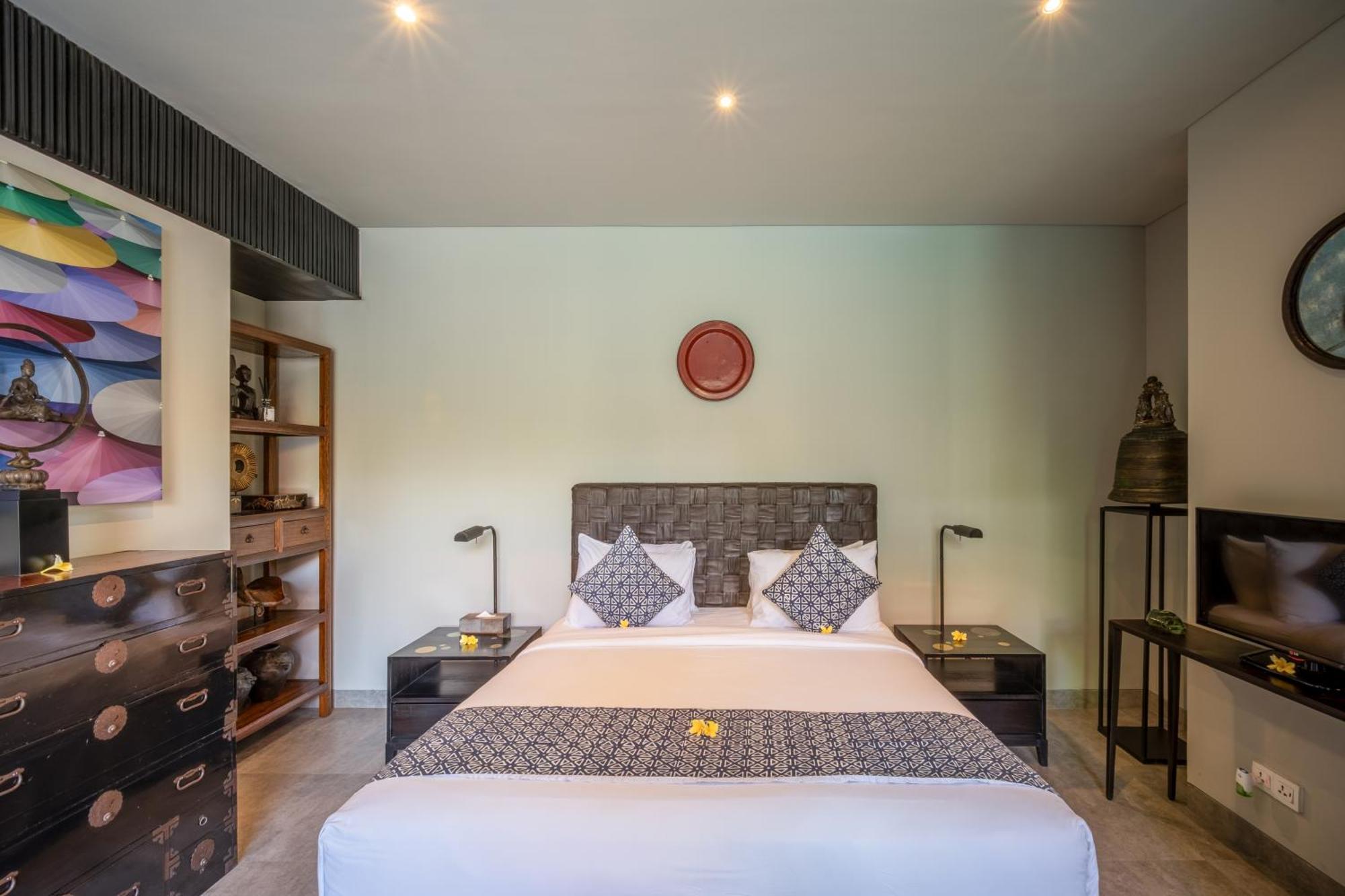 Villa De Suma - Fully Staffed Luxury Villa, Walk To The Beach! 세미냑 외부 사진