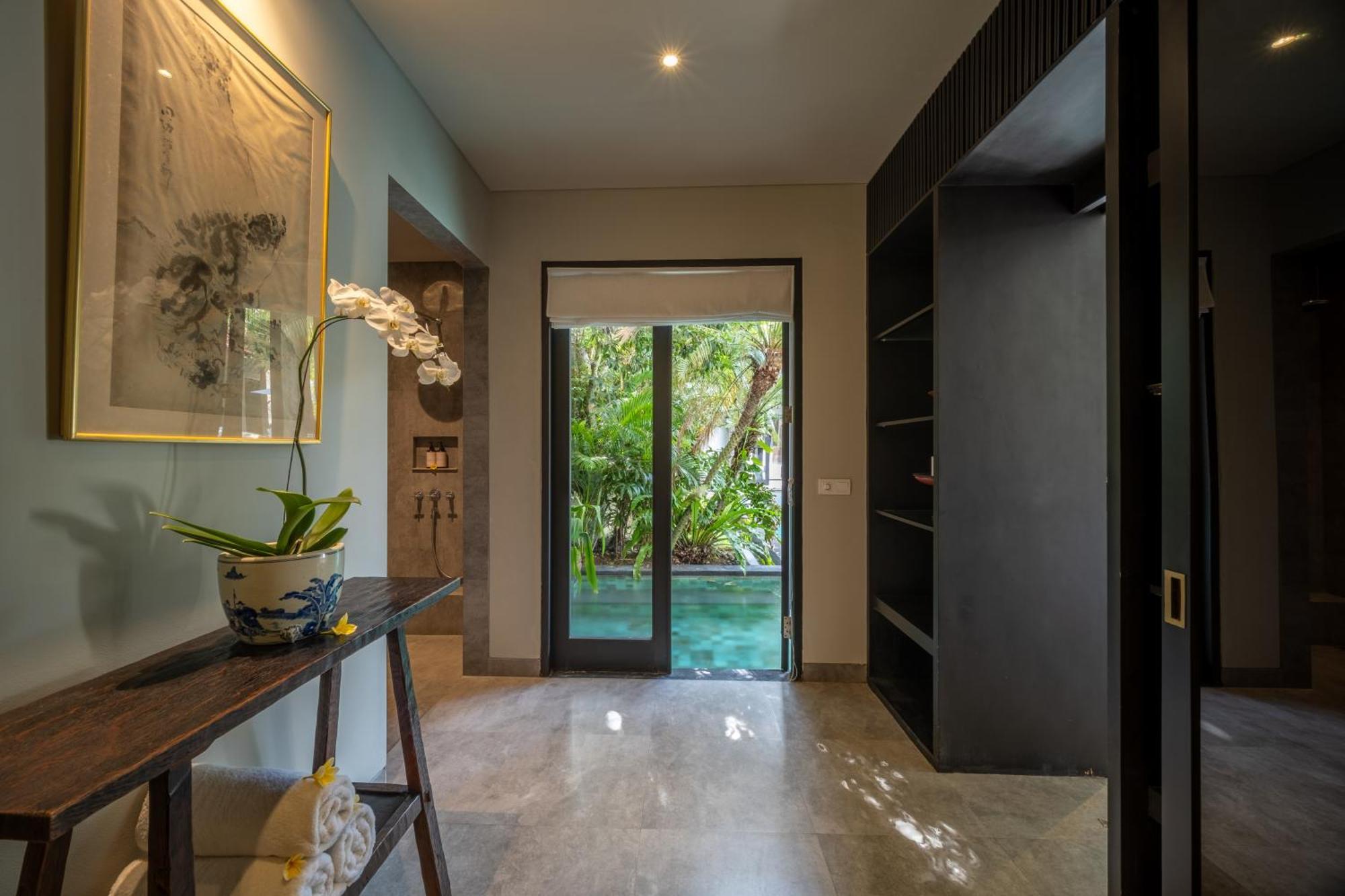 Villa De Suma - Fully Staffed Luxury Villa, Walk To The Beach! 세미냑 외부 사진