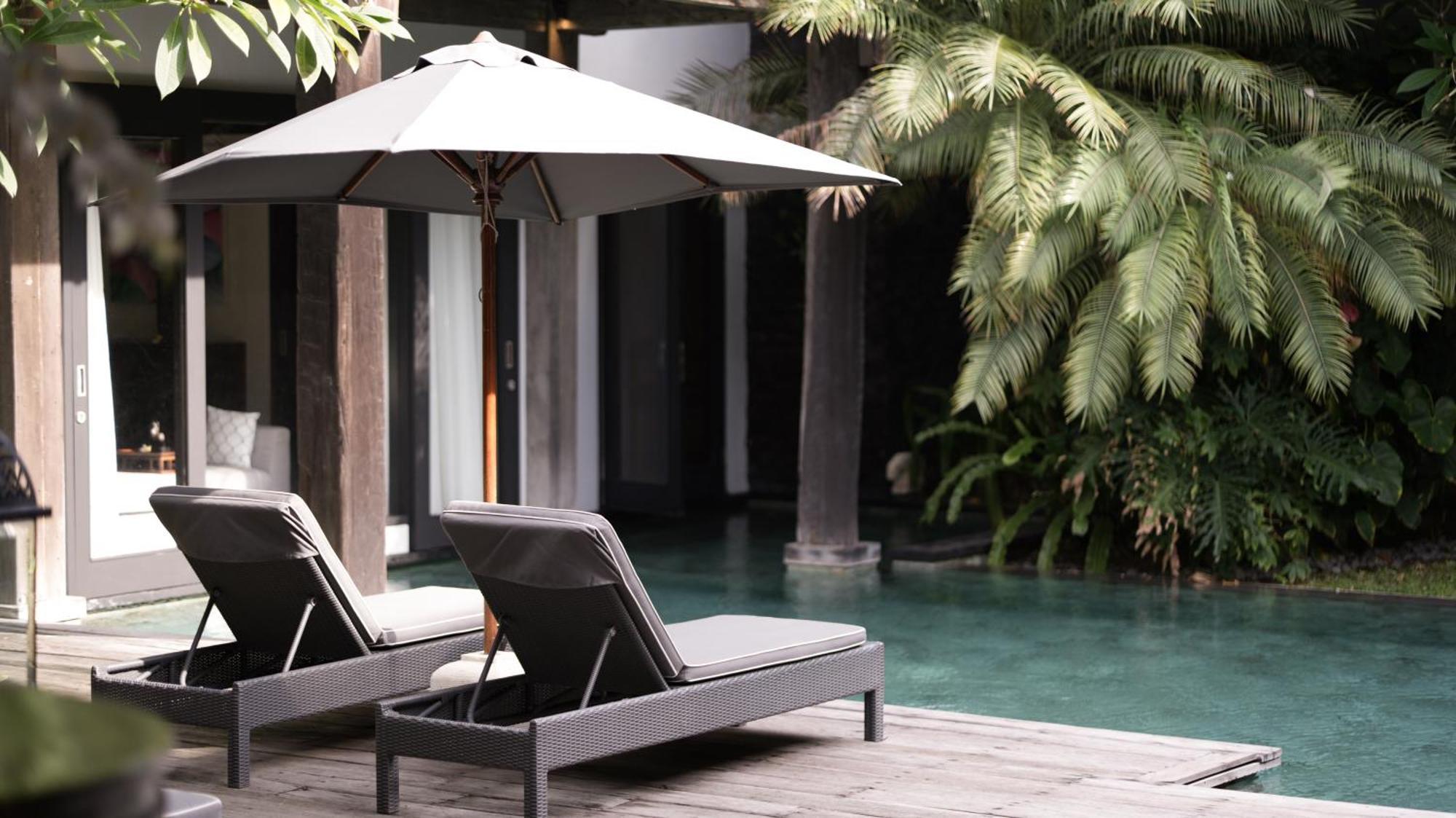 Villa De Suma - Fully Staffed Luxury Villa, Walk To The Beach! 세미냑 외부 사진